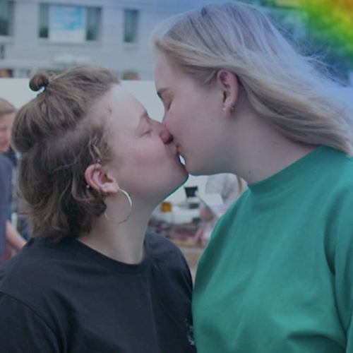 Zoenen op straat | Pride 2019